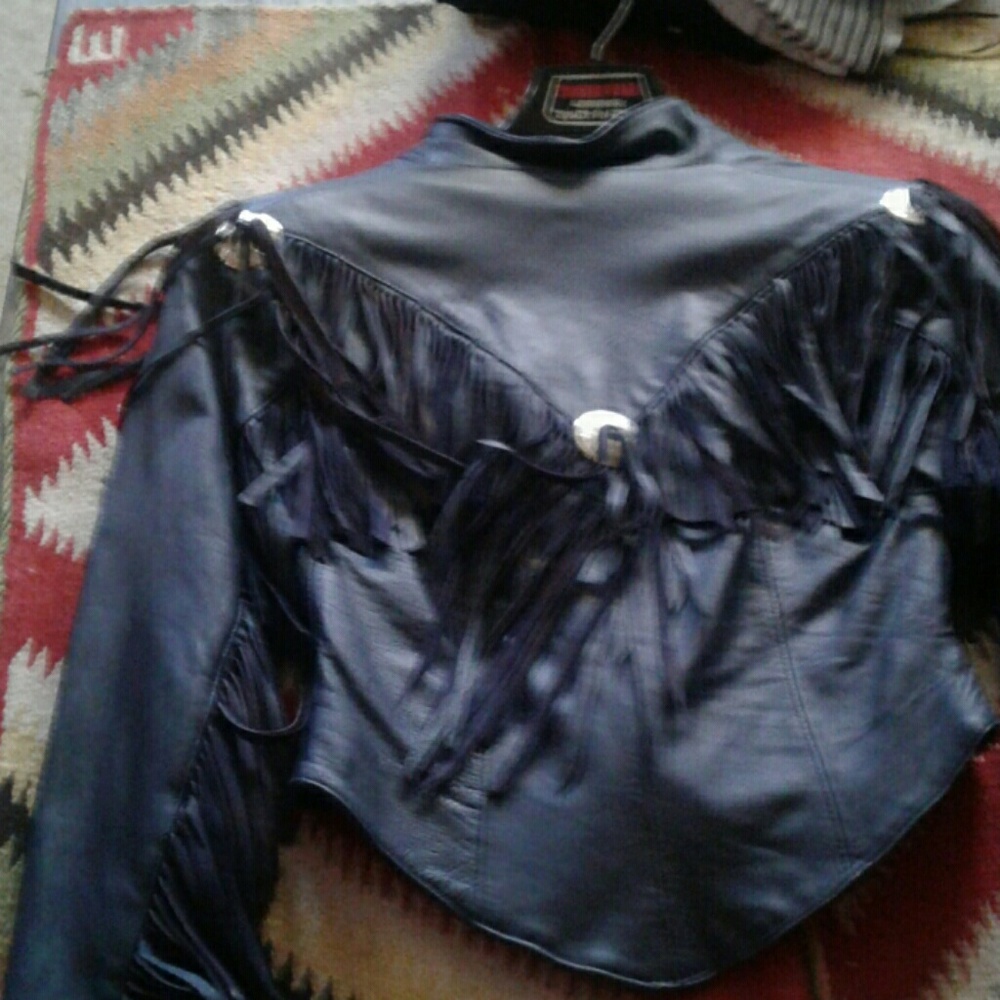 Jacket - Picture 3 of 4